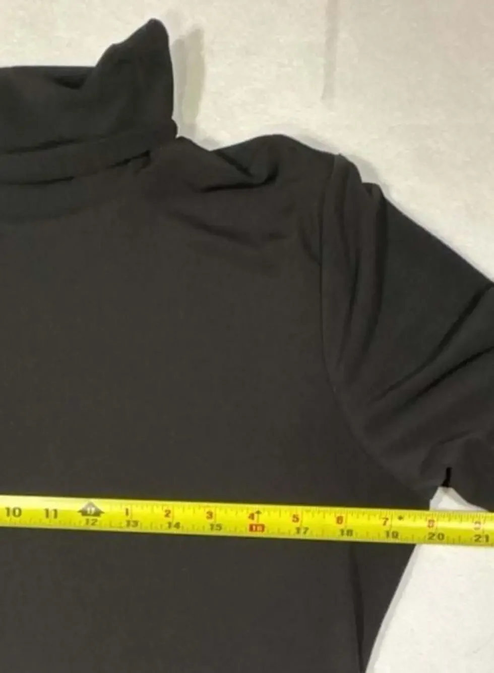 Michael Kors Black Short Sleeve Turtleneck Top Stretch Knit Women’s Medium